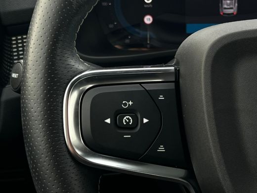 Volvo  XC40 Recharge P8 AWD R-Design NL-AUTO | GOOGLE AUTOMOTIVE | WARMTEPOMP ActivLease financial lease