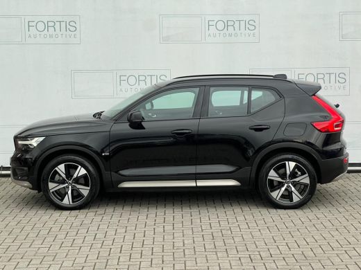 Volvo  XC40 Recharge P8 AWD R-Design NL AUTO | LEDER | CAMERA | HARMAN KARDON | STUURWIEL VERW ActivLease financial lease
