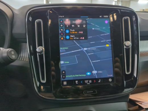 Volvo  XC40 Recharge P8 AWD R-Design NL-AUTO | LEDER | CAMERA ActivLease financial lease