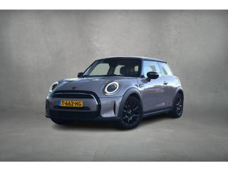 Mini Cooper 1.5 Cooper Camden Edition | Apple CarPlay | Half Leer | Cruise | Climate
