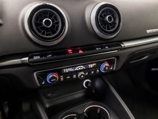 Audi A3 Sportback 1.4 e-tron Sport 204Pk Automaat (VIRTUAL COCKPIT, APPLE CARPLAY, GROOT NAVI, BANG&OLUFS... ActivLease financial lease
