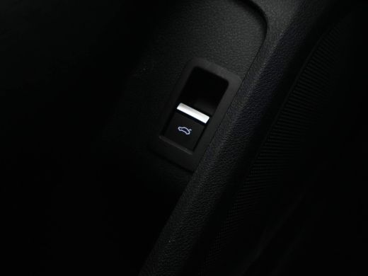 Audi A4 Avant 35 TFSI S edition S Line Navigatie Optiek Black 45 ActivLease financial lease