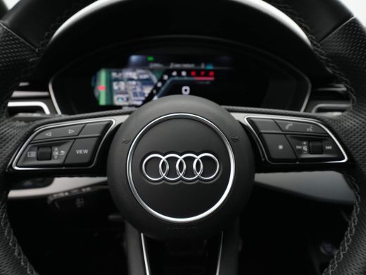 Audi A4 Avant 35 TFSI S edition S Line Navigatie Optiek Black 45 ActivLease financial lease