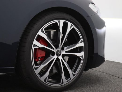 Audi A5 Avant 2.0 e-hybrid quattro S edition Competition 367PK Panorama Dak, Trekhaak, Matrix LED, Stoelv... ActivLease financial lease