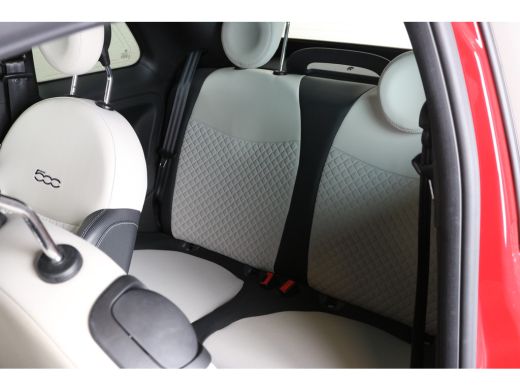 Fiat 500C 1.0 Hybrid Dolcevita 69 | Cabrio | Navi | Cruise control | DAB |  Parkeerhulp achter | LMV | ActivLease financial lease