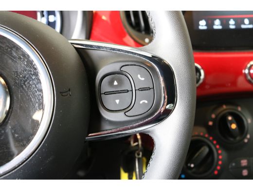 Fiat 500C 1.0 Hybrid Dolcevita 69 | Cabrio | Navi | Cruise control | DAB |  Parkeerhulp achter | LMV | ActivLease financial lease