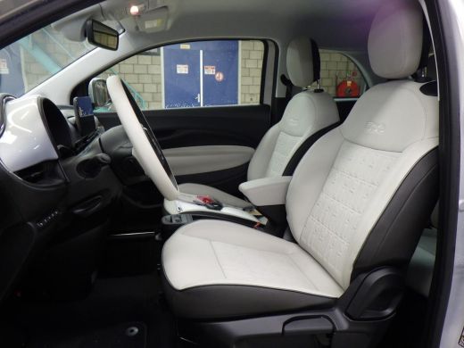 Fiat 500e La Prima 42 kWh 3 Fase | Vol-Leder | Stoelverwarming | Full-LED | Chrome | Adaptive Cruise | Acht... ActivLease financial lease