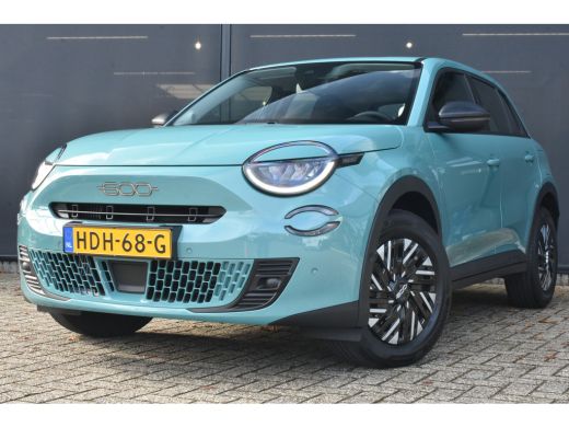 Fiat 600 1.2 Hybrid Urban 136pk Automaat | Navigatie by App | Parkeersensoren | Full-LED | Cruise Control ... Fiat 600 1.2 Hybrid Urban 136pk Automaat | Navigatie by App | Parkeersensoren | Full-LED | Cruise Control ...