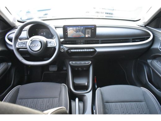 Fiat 600 1.2 Hybrid Urban 136pk Automaat | Navigatie by App | Parkeersensoren | Full-LED | Cruise Control ... ActivLease financial lease