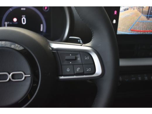 Fiat 600 1.2 Hybrid Urban 136pk Automaat | Navigatie by App | Parkeersensoren | Full-LED | Cruise Control ... ActivLease financial lease