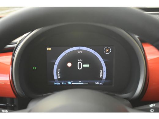 Fiat 600 Urban 54 kWh 156pk | Navigatie by App | Keyless-Entry | Achteruitrijcamera | Parkeersensoren | Do... ActivLease financial lease