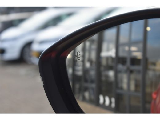 Fiat 600 Urban 54 kWh 156pk | Navigatie by App | Keyless-Entry | Achteruitrijcamera | Parkeersensoren | Do... ActivLease financial lease