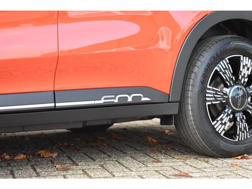 Fiat 600 Urban 54 kWh 156pk | Navigatie by App | Keyless-Entry | Achteruitrijcamera | Parkeersensoren | Do... ActivLease financial lease