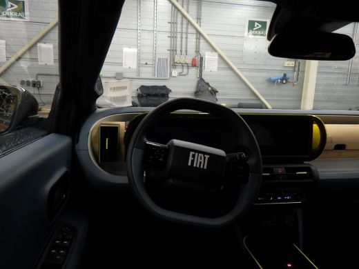 Fiat Panda La Prima 11 kW 44 kWh | Stuur/Stoelverwarming | Navigatie | Achteruitrijcamera | Climate Control ... ActivLease financial lease