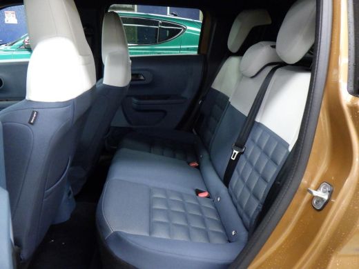 Fiat Panda La Prima 11 kW 44 kWh | Stuur/Stoelverwarming | Navigatie | Achteruitrijcamera | Climate Control ... ActivLease financial lease