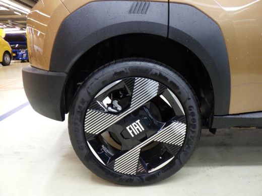 Fiat Panda La Prima 11 kW 44 kWh | Stuur/Stoelverwarming | Navigatie | Achteruitrijcamera | Climate Control ... ActivLease financial lease