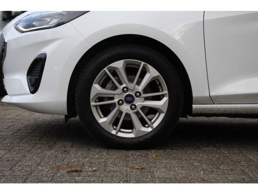 Ford Fiesta 1.0EB TITANIUM | NL-AUTO! | 1 EIGENAAR! | LED | LANE ASSIST | DEALER OH! | PARK SENS | APPLE CARP... ActivLease financial lease