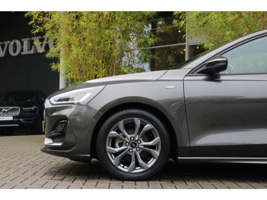 Ford Focus 1.0 EcoBoost Hybrid ST Line | Elek. trekhaak | 1500kg trekgewicht! | Adapt. Cruise | Stoel-stuurv... ActivLease financial lease