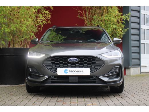 Ford Focus 1.0 EcoBoost Hybrid ST Line | Elek. trekhaak | 1500kg trekgewicht! | Adapt. Cruise | Stoel-stuurv... ActivLease financial lease