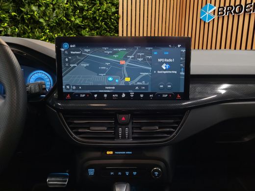 Ford Focus 1.0 EcoBoost Hybrid ST Line X | B&O audio | Panoramadak | Adaptive Cruise | BLIS | Stuur/stoelver... ActivLease financial lease