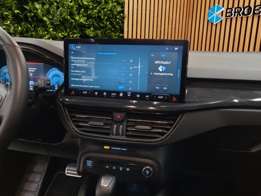 Ford Focus 1.0 EcoBoost Hybrid ST Line X | B&O audio | Panoramadak | Adaptive Cruise | BLIS | Stuur/stoelver... ActivLease financial lease