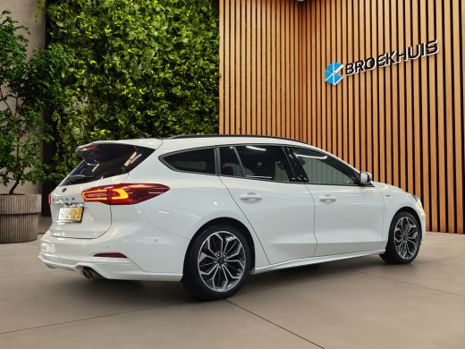 Ford Focus 1.0 EcoBoost Hybrid ST Line X | B&O audio | Panoramadak | Adaptive Cruise | BLIS | Stuur/stoelver... ActivLease financial lease