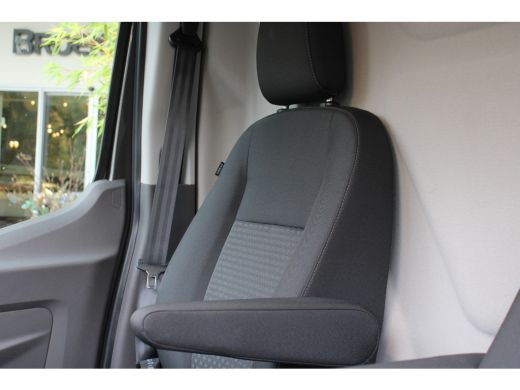Ford Transit 350 2.0 TDCI L2H2 Limited Xenon | Trekhaak | 360graden Camera | Stoelverwarming ActivLease financial lease