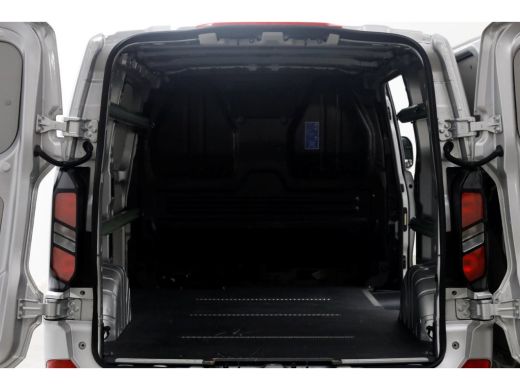 Ford Transit Custom 320 2.0 TDCI 136pk L1H1 Trend LED/ACC/Navi/Camera 06-2024 ActivLease financial lease