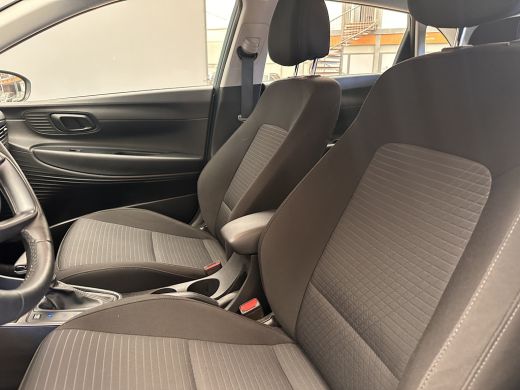 Hyundai i20 1.0 T-GDI Comfort Camera | Stoel/Stuurverwarming | Cruise | Airco | Carplay | Digitaal Dashboard ... ActivLease financial lease