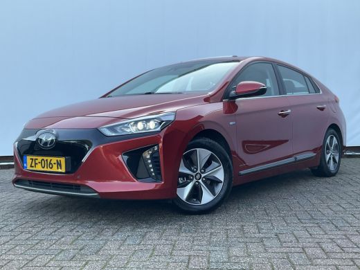 Hyundai IONIQ Premium EV Incl.BTW Trekhaak Pano Leer Stoelverw+Ventilatie Adap.Cruise Keyless BOMVOL! ActivLease financial lease