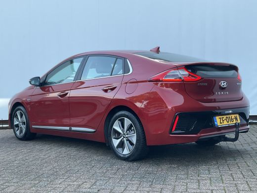 Hyundai IONIQ Premium EV Incl.BTW Trekhaak Pano Leer Stoelverw+Ventilatie Adap.Cruise Keyless BOMVOL! ActivLease financial lease