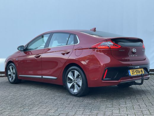 Hyundai IONIQ Premium EV Incl.BTW Trekhaak Pano Leer Stoelverw+Ventilatie Adap.Cruise Keyless BOMVOL! ActivLease financial lease