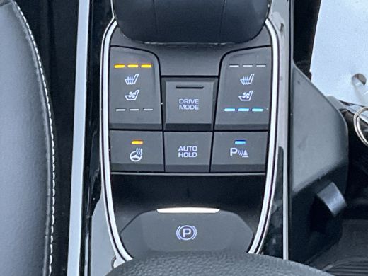 Hyundai IONIQ Premium EV Incl.BTW Trekhaak Pano Leer Stoelverw+Ventilatie Adap.Cruise Keyless BOMVOL! ActivLease financial lease