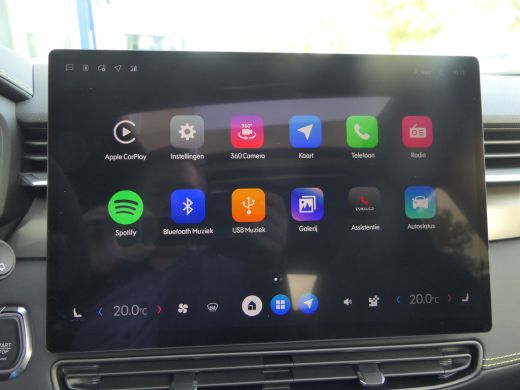 Lynk & Co 01 More | Nieuwe Auto uit Voorraad! | Panoramadak | Infinity Audio | 360 Camera | 20 Inch Wielen ActivLease financial lease