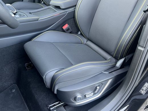 Lynk & Co 01 1.5 More | Trekhaak | Panoramadak | Infinity Audio | 360 Camera | Adaptive Cruise | BLIS | Elektr... ActivLease financial lease