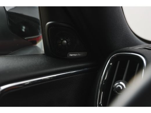 Mini Countryman Cooper Automaat / Panoramadak / Achteruitrijcamera / Comfort Access / LED / Head-Up / Harman Kardon ActivLease financial lease