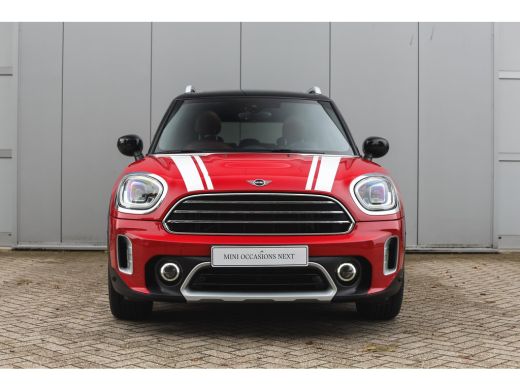 Mini Countryman Cooper Automaat / Panoramadak / Achteruitrijcamera / Comfort Access / LED / Head-Up / Harman Kardon ActivLease financial lease