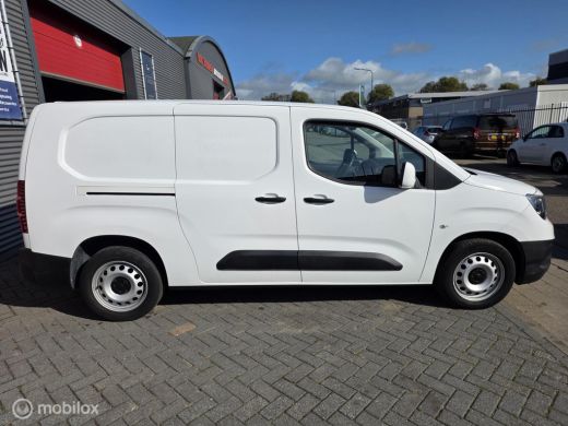 Opel Combo 1.5D L2H1 Innovation ActivLease financial lease