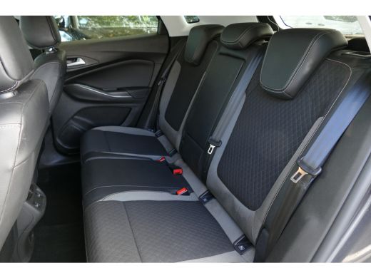 Opel Grandland X 1.2 TURBO 130PK ELEGANCE AUTOMAAT / NAVI / CLIMA / LED / PDC / AGR / 18" LMV / CAMERA / AGR / AFN... ActivLease financial lease