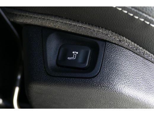 Opel Grandland X 1.2 TURBO 130PK ELEGANCE AUTOMAAT / NAVI / CLIMA / LED / PDC / AGR / 18" LMV / CAMERA / AGR / AFN... ActivLease financial lease