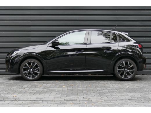 Peugeot 208 1.2 PURETECH 100PK 5-DRS GT / NAVI / CLIMA / PDC / 17"LMV / CAMERA / FULL-LED / WINTERPAKKET / BL... ActivLease financial lease