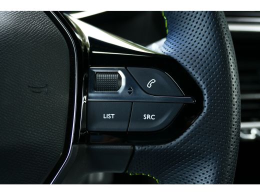 Peugeot 208 1.2 PURETECH 100PK 5-DRS GT / NAVI / CLIMA / PDC / 17"LMV / CAMERA / FULL-LED / WINTERPAKKET / BL... ActivLease financial lease