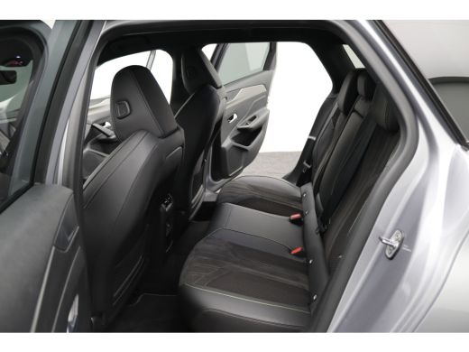 Peugeot 308 SW 1.2 PureTech GT | Achterbank in 3 delen neerklapbaar met skiluik | Achterbank in delen neerkla... ActivLease financial lease