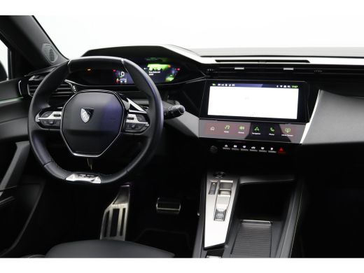 Peugeot 308 SW 1.2 PureTech GT | Achterbank in 3 delen neerklapbaar met skiluik | Achterbank in delen neerkla... ActivLease financial lease