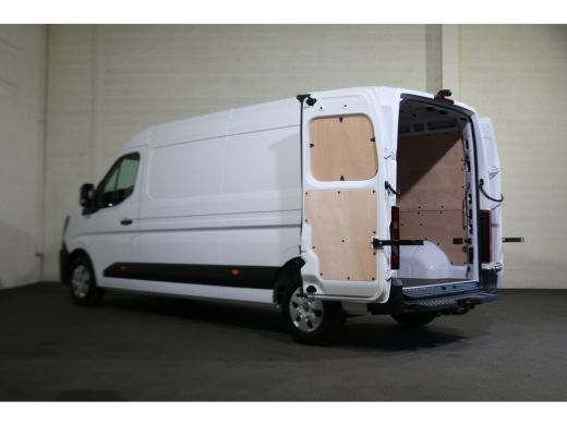 Renault Master T35 L3H2 Extra long range 87 kWh ActivLease financial lease