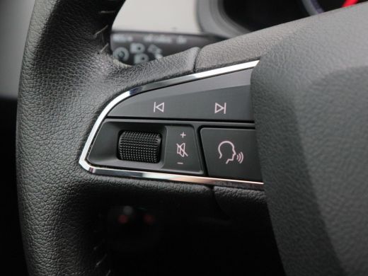 Seat Ibiza 1.0 TSi Style | Climate Controle | 15 Inch | CarPlay | Cruise Controle | Parkeersensoren | 60.042... ActivLease financial lease