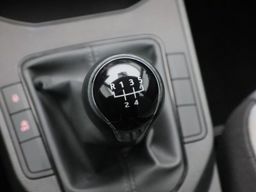 Seat Ibiza 1.0 TSi Style | Climate Controle | 15 Inch | CarPlay | Cruise Controle | Parkeersensoren | 60.042... ActivLease financial lease