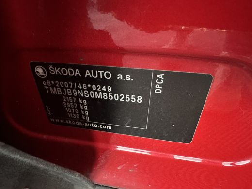 Skoda Kodiaq 1.5 TSI Business Edition (INCL-BTW) *ADAPTIVE-CRUISE | LEATHER-FABRIC | FULL-LED | CANTON-SOUND |... ActivLease financial lease