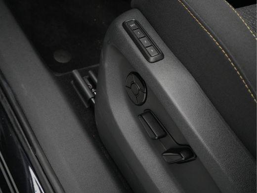 Skoda Kodiaq 1.5 TSI 150pk DSG MHEV Business Edition 7 persoons Panorama Wegkl. trekhaak Camera Stoelverwarmin... ActivLease financial lease