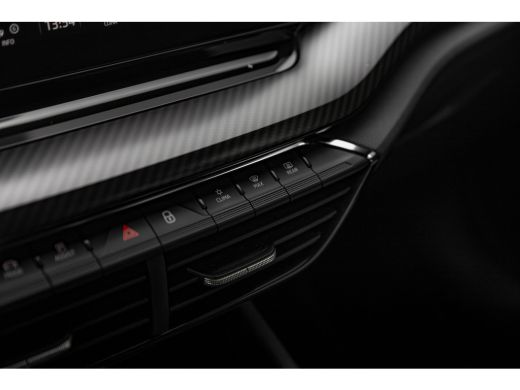 Skoda Octavia Combi 1.4TSI 245pk iV PHEV RS | Cruise Control | Stoel & Stuurverwarming | Keyless | LED ActivLease financial lease